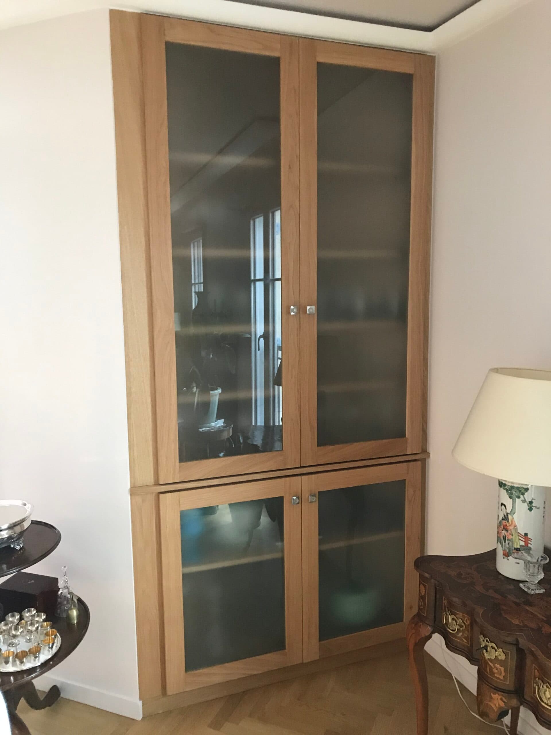 Placard chêne et verre – Menuiserie Charron