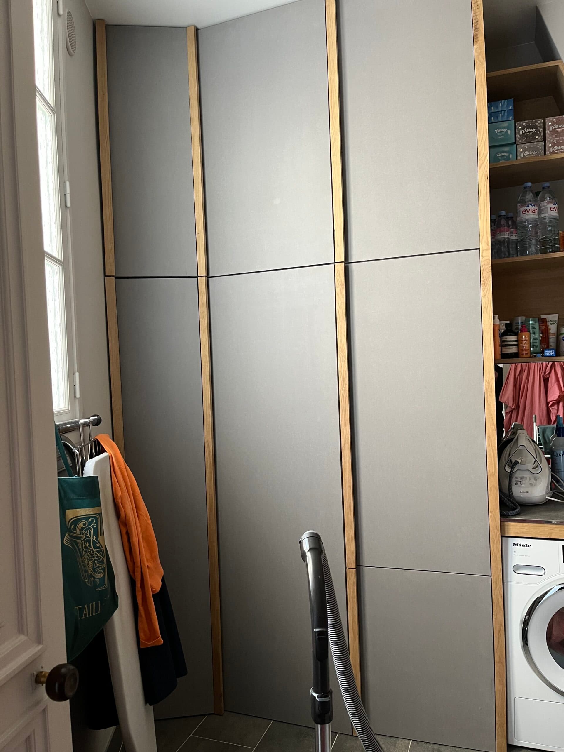 Placard en MDF gris – Menuiserie Charron