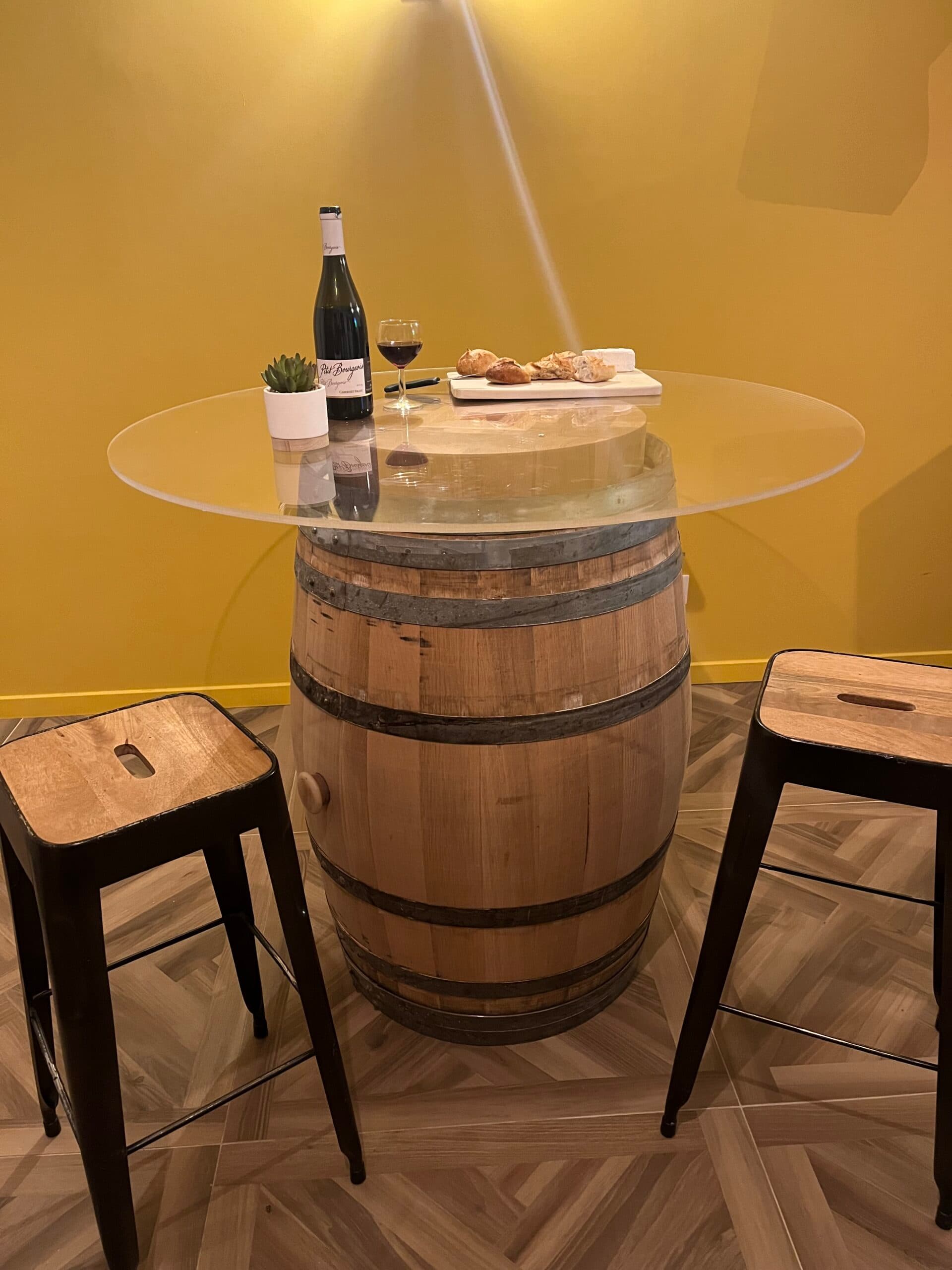 Mange debout tonneaux chene – Menuiserie Charron